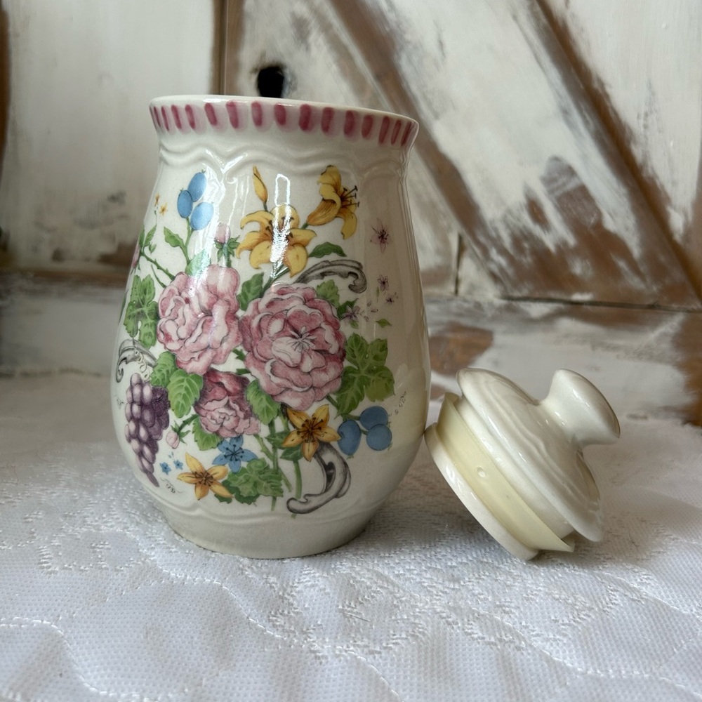 Himark floral canister kitchen storage